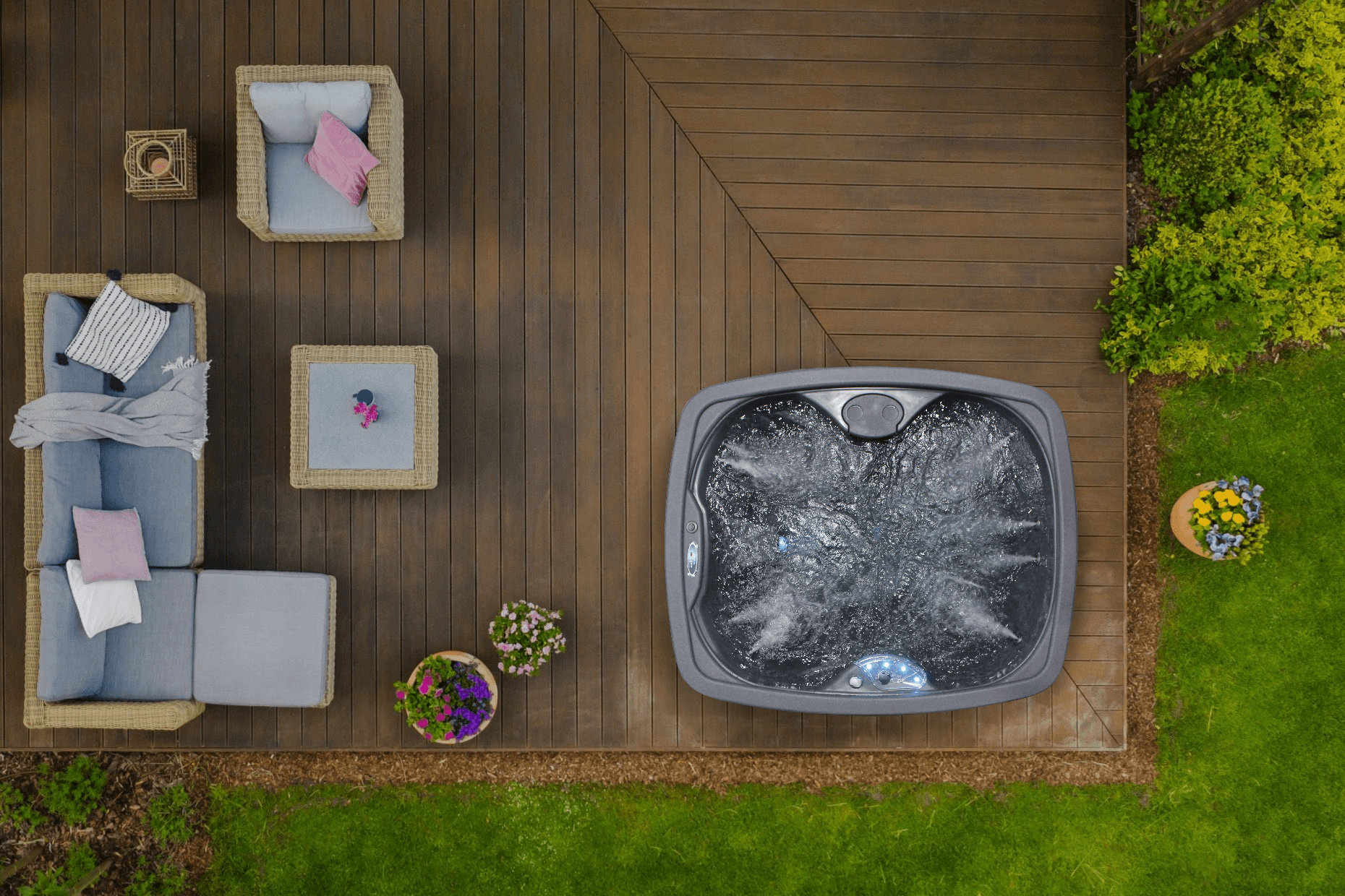 Pür Spas The Spartan Hot Tub